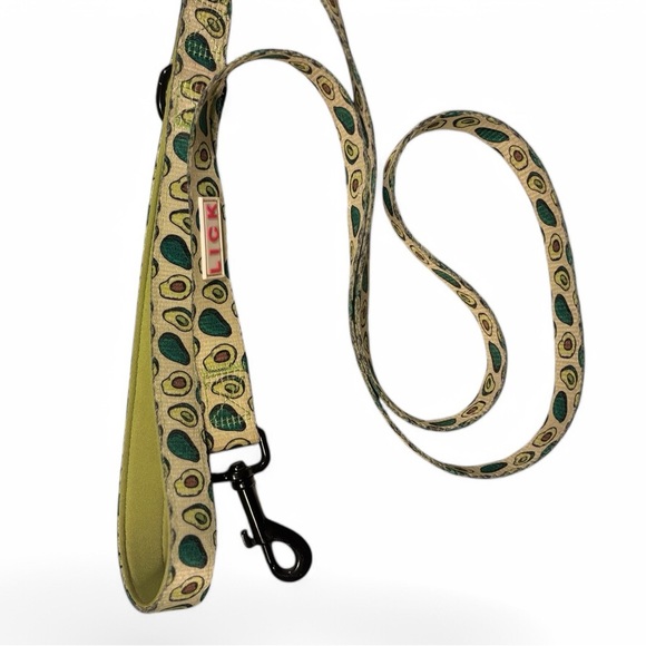 Stylish Avocado Dog Leash - Green- Made in Puerto Rico - Picture 2 of 4